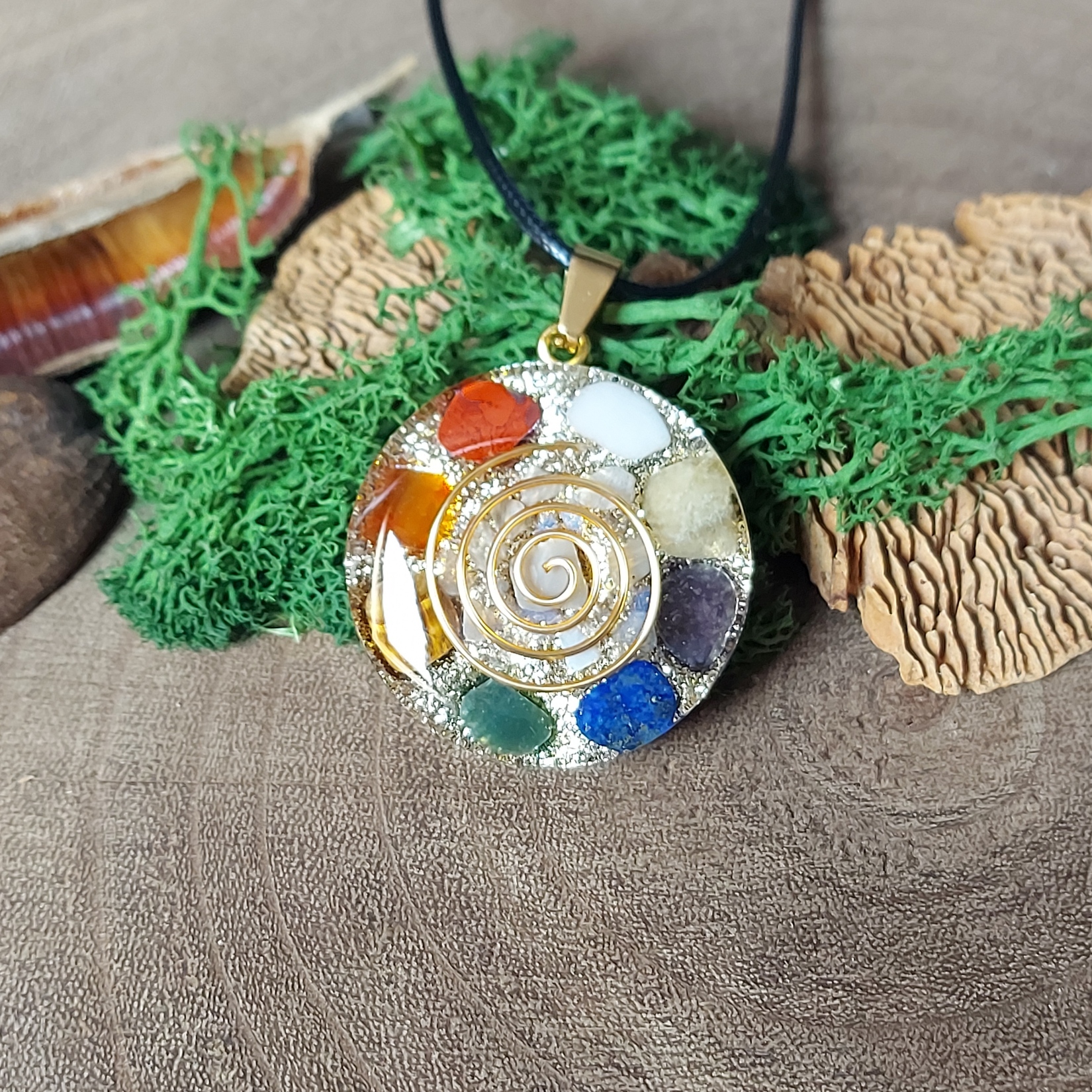 orgonite amulet spiraal goud diverse kleuren