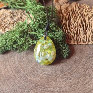 orgonite hanger drupje groen